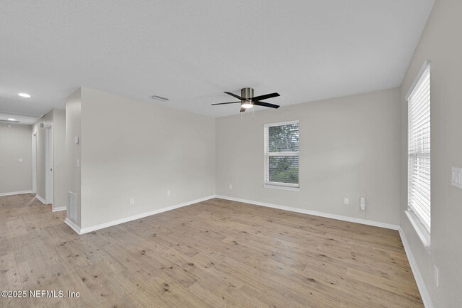 Photo - 3702 Wood Creek Ln