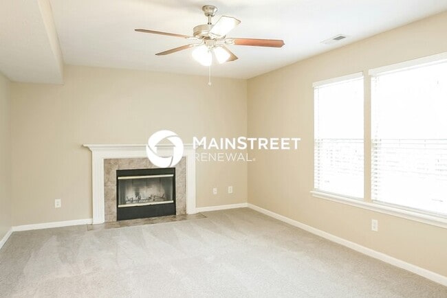 4 Bedroom Pet-Friendly Home in Indianapolis, IN with Main Street Renewal