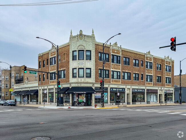 Building Photo - 5600 N Western Ave Rental