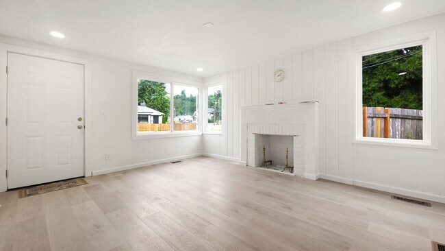 Photo - Rambler with Adult Family Home Certification – 3 Bed, 1 Bath + Additional Living Spaces