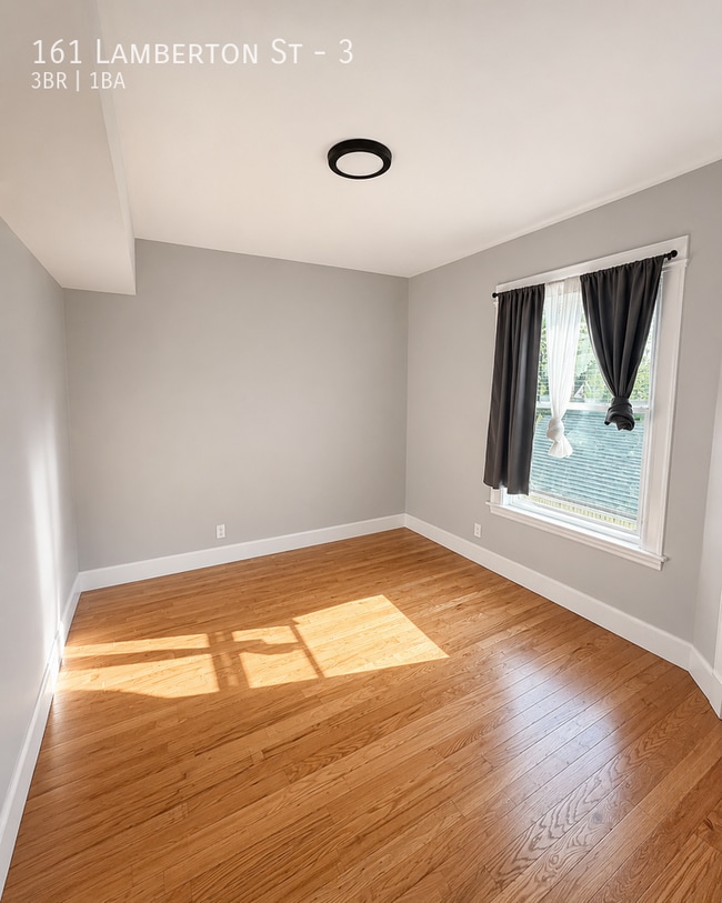 Photo - 161 Lamberton St Unit 3