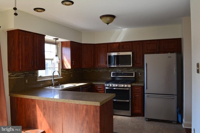 Photo - 1155 Bramblewood Ct