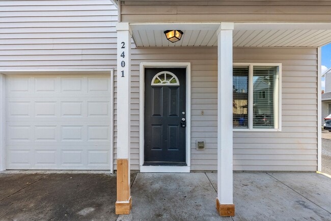 Photo - Spacious 4-Bedroom Home in SE Portland