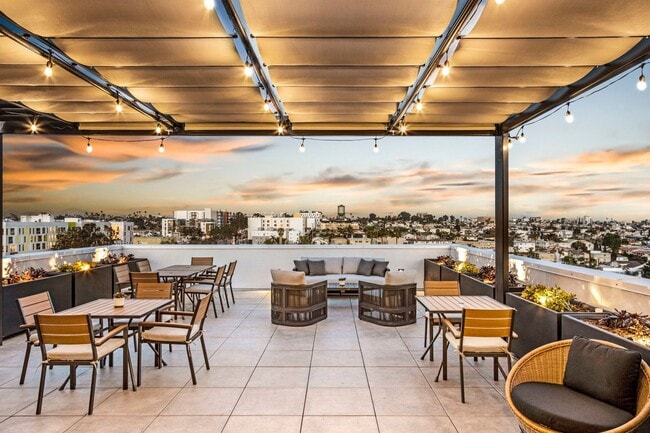 Photo - Georgia Modern