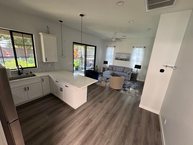 Photo - 1373 S Sean Dr