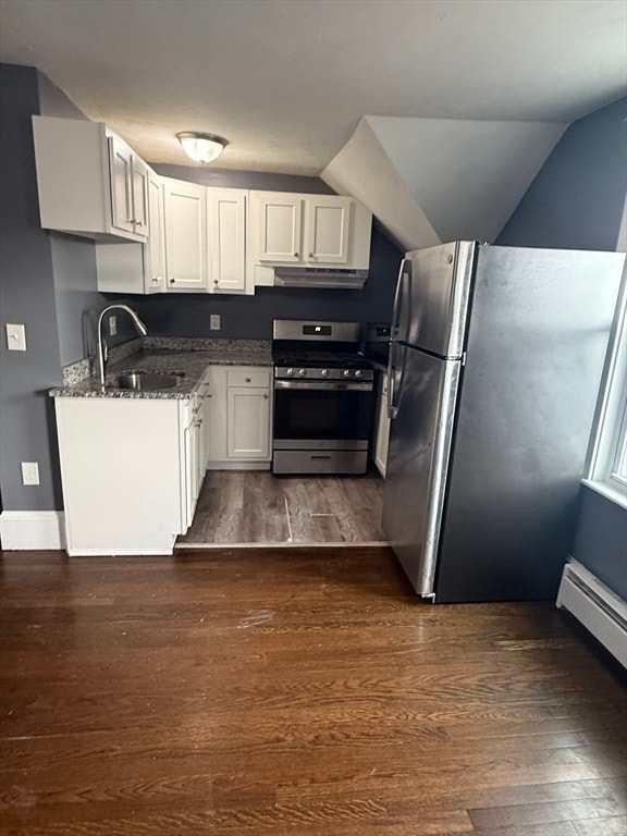 Building Photo - 42 Mott St Unit 3