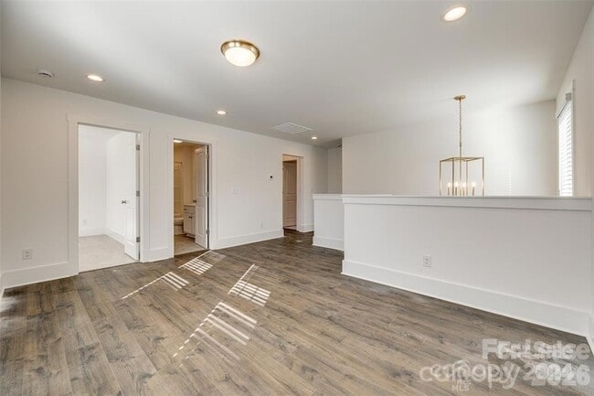 Photo - 1237 Eastway Dr