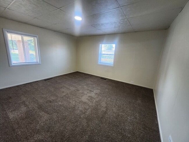 Photo - Cute 3 Bedroom Home