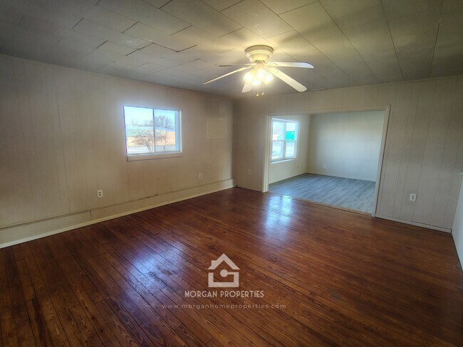 Photo - 2331 Broadway St Unidad .5