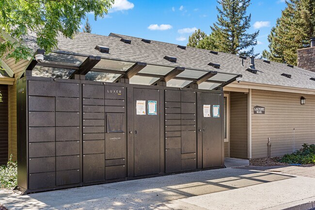 Woodlands Village Apartments
