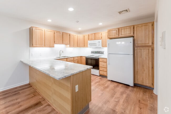 300-700 - Kirkbrae Glen Apartments