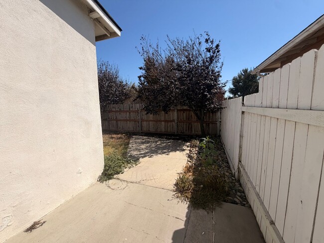Photo - 2150 Paso Robles St