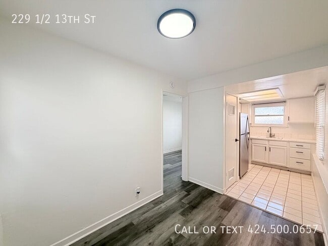 Photo - 229 1/2 13th St-
