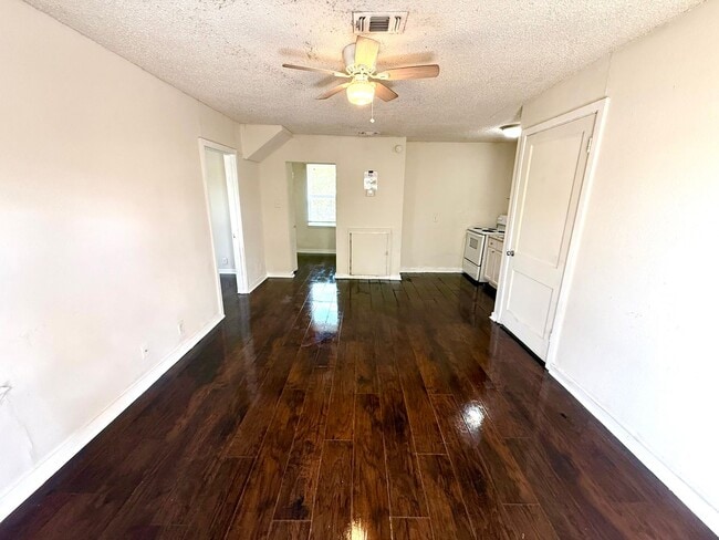 617 S Palmetto St