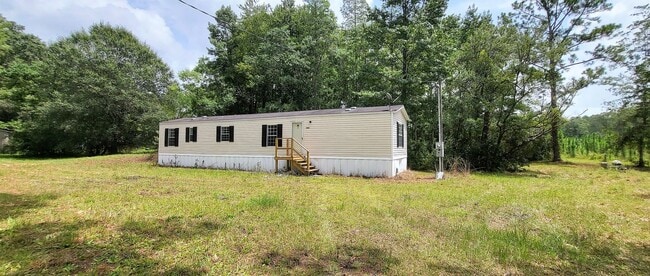 Building Photo - 2 Bedroom / 2 Bathroom Single Wide Callahan Mobile Home