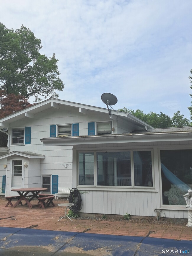 Photo - 21 Hillcrest Dr