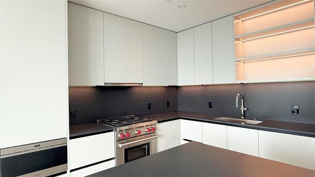 Photo - 610 Davis St Unit 3602