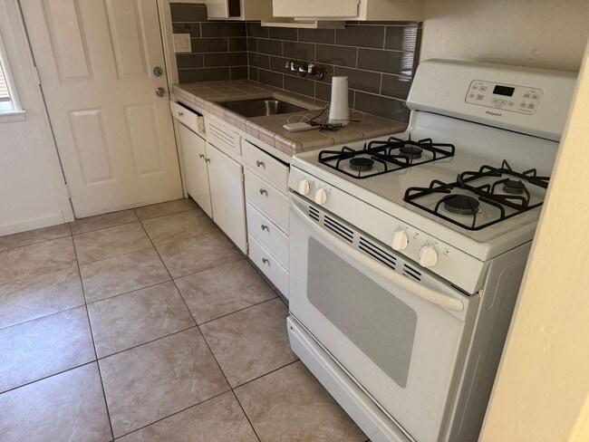 Photo - 232 Warren Ave Unit B