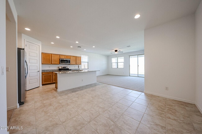 Photo - 25286 N 172nd Ln