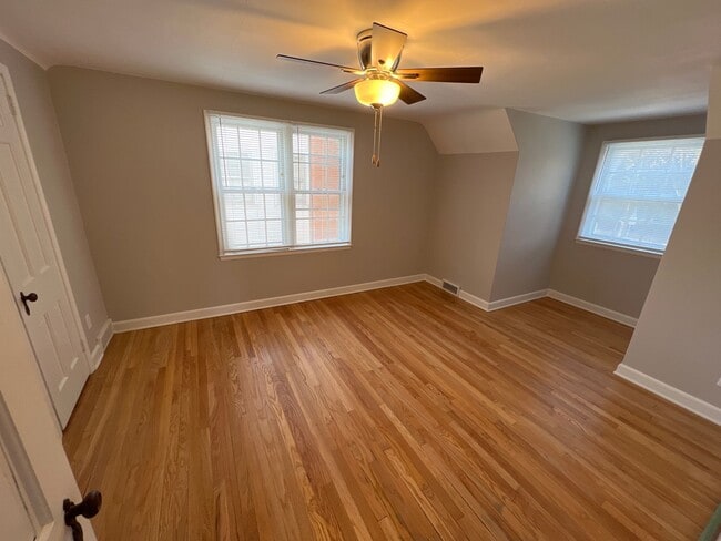 Photo - 722 W Olin Ave Unit #2