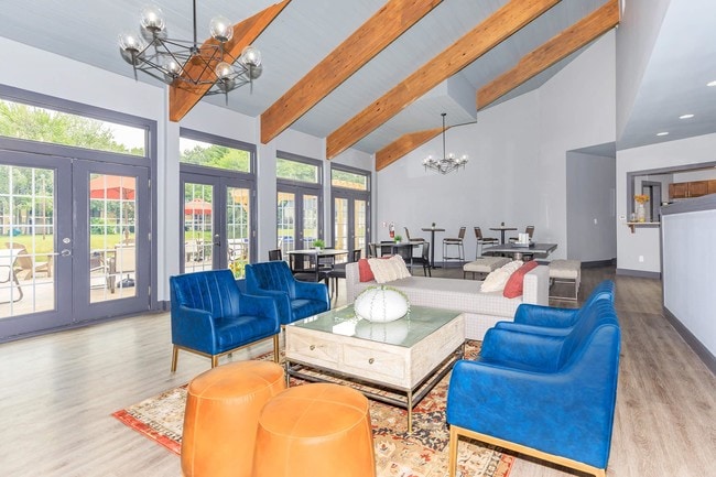 Photo - Squire Park Apartments