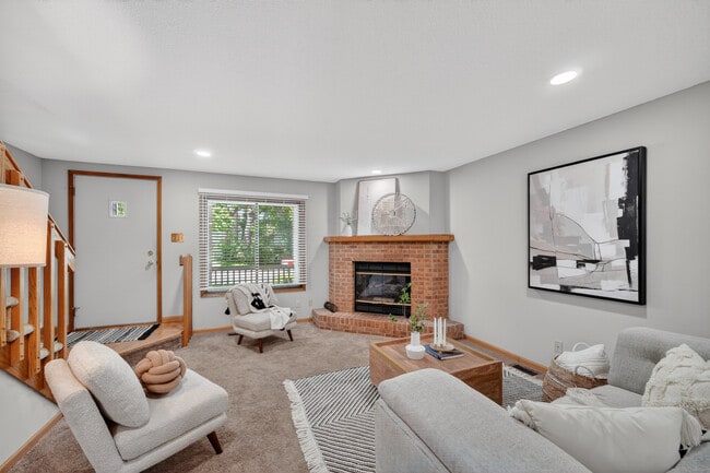 Photo - 157 52nd St