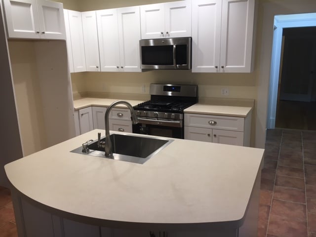 Building Photo - 59 Maplewood Ave Unit Beautiful Second floor