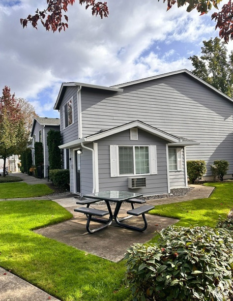 Building Photo - Clark Avenue Apartments