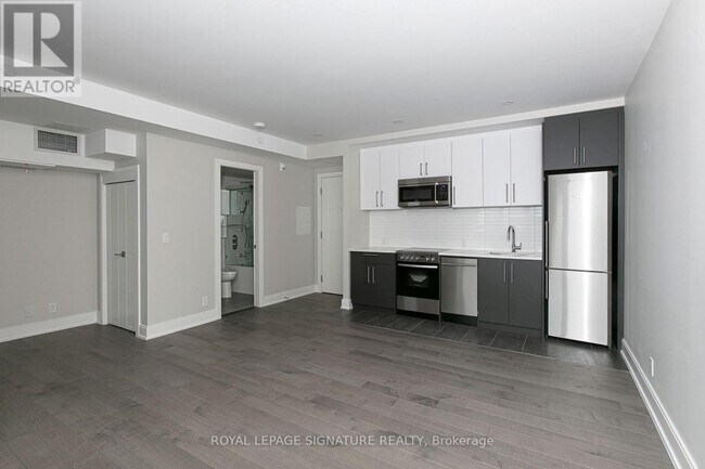 Photo - 11 Walmer Rd Unit 107