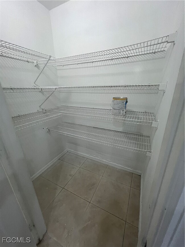 Building Photo - 936 Eisenhower Blvd