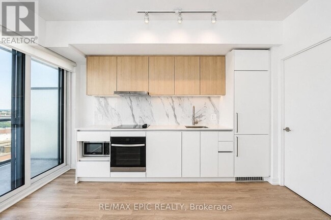 Photo - 1100 Sheppard Ave W Unit 928