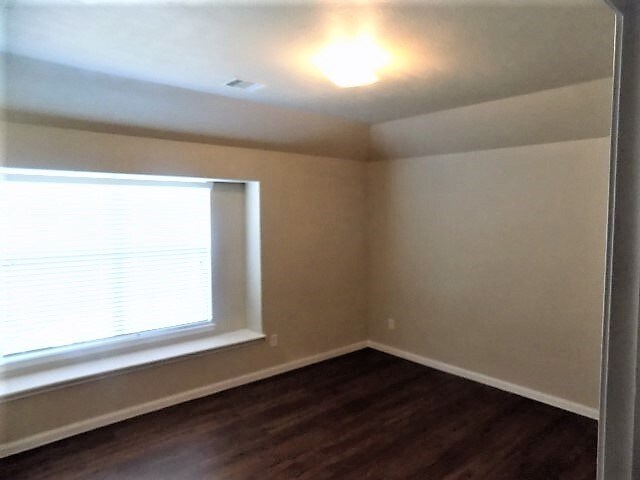 Photo - 911 Redcrest Springs Ct