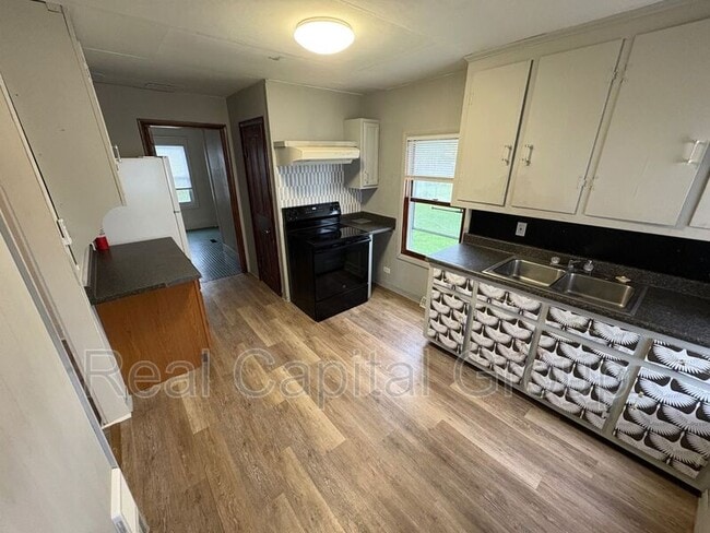 Photo - 5174 Western Turnpike