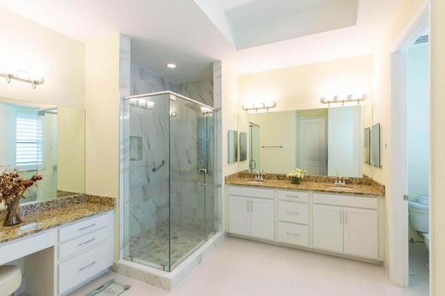 Photo - 7528 Moonrise Dr