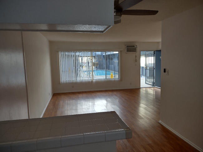 Photo - 1250 N Kingsley Dr Apartment Unit 106