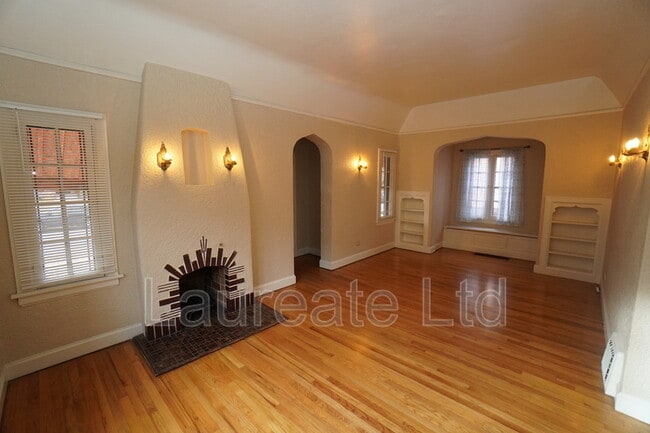 Photo - 1416 Elm St