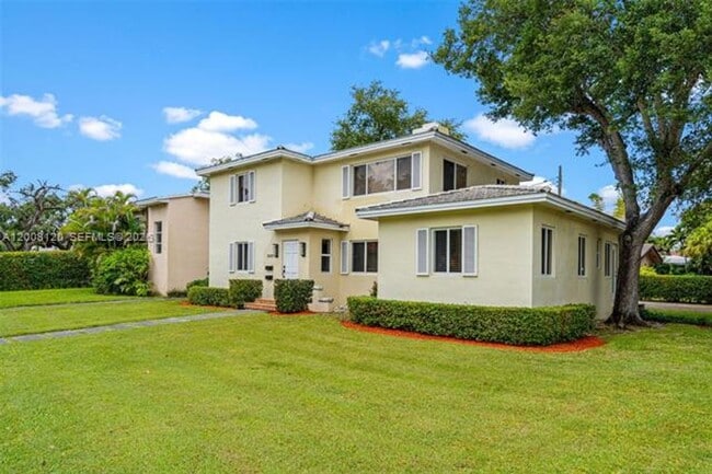 Photo - 3500 Ponce de Leon Blvd Unit 3500 Ponce De Leon Blvd # Lower