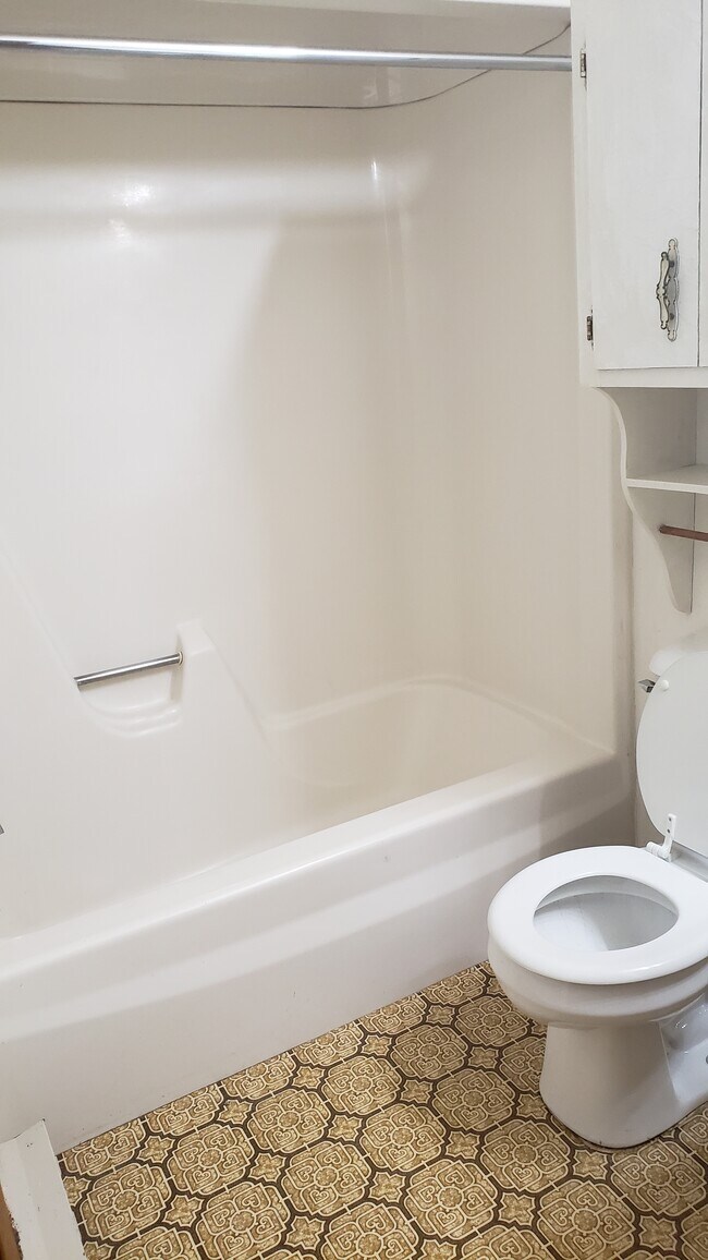 Photo - 916 Lincoln Street Unidad 104