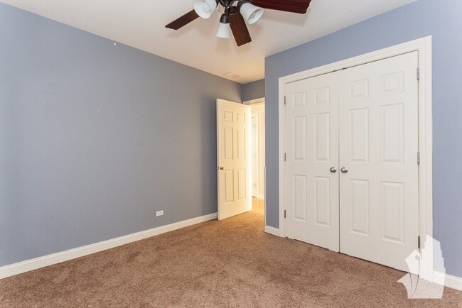 Photo - 1148 W Roscoe St Unidad 2W