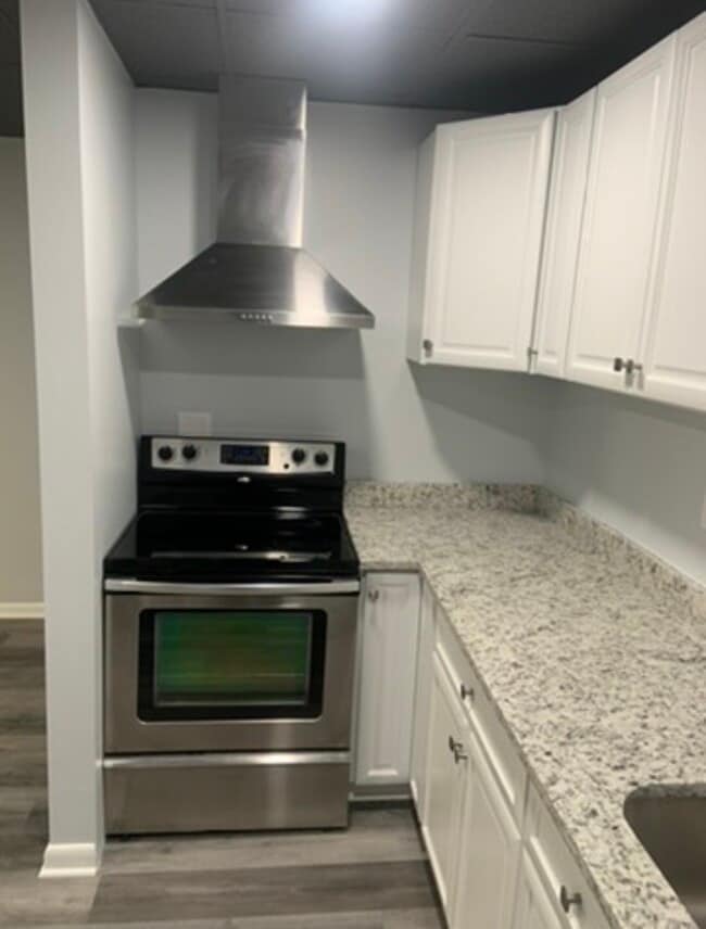 302 E 25th St Unidad 1