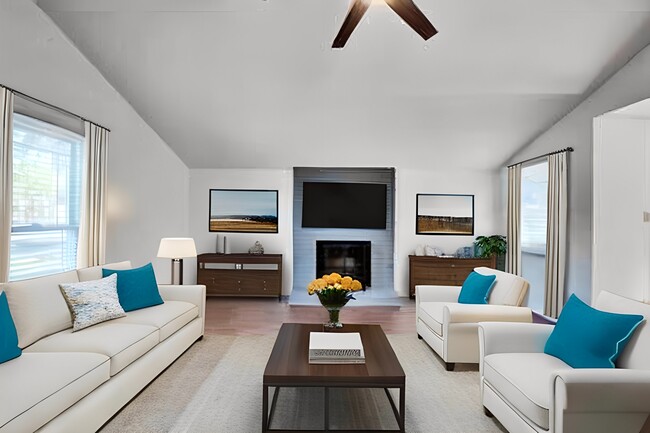 Photo - 8002 Croftwood Dr