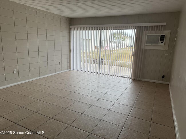 Photo - 1010 N Fiske Blvd Unit 1