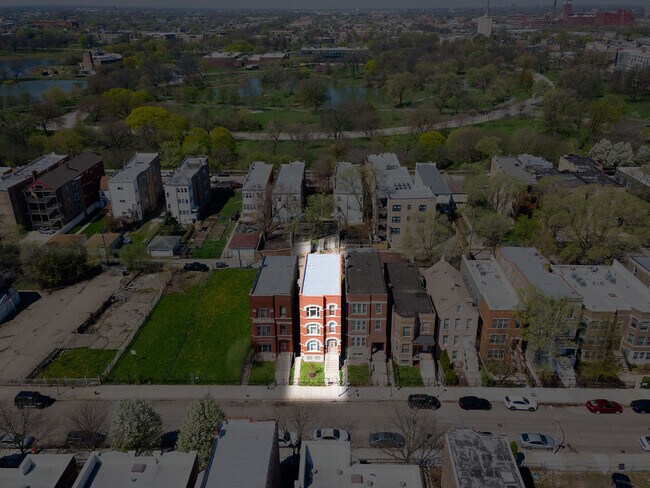 Photo - 1306 S Fairfield Ave Unidad 2