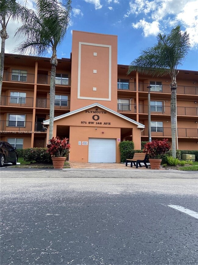 Photo - 571 SW 142nd Ave Unit 311O