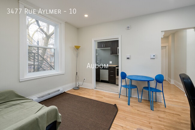 Building Photo - 3477 Rue Aylmer Unit 10