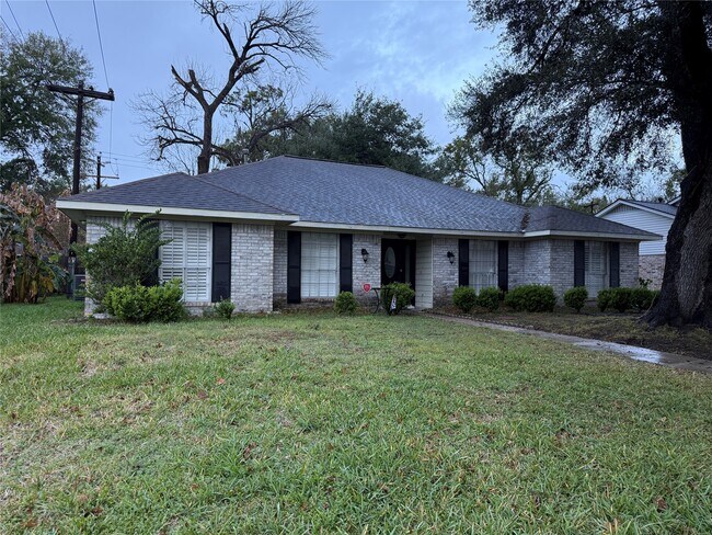 Photo - 7215 Ridge Oak Dr