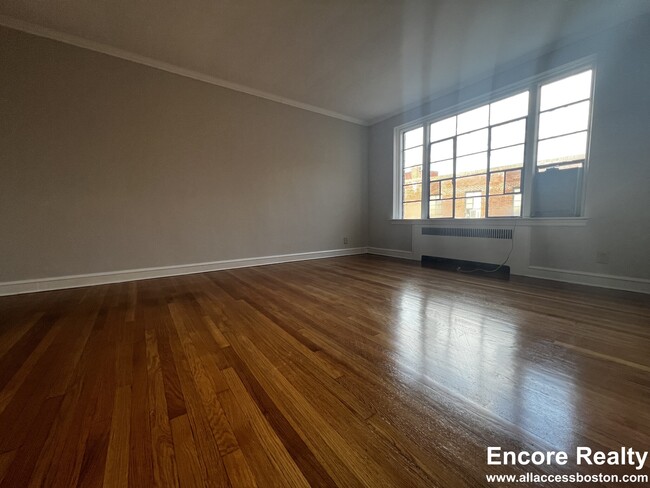 Photo - 101 Longwood Ave