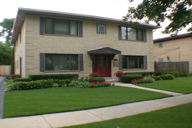 Photo - 833 S McKinley Ave Apartments Unit 2S