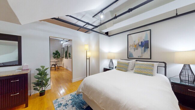 Photo - Back Bay 2 bed available 9/27/24