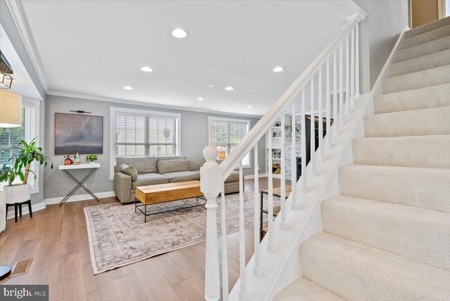 Photo - 2819 Summerfield Rd